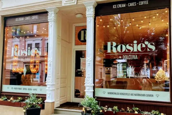 Rosie's Icecream cakes & coffee